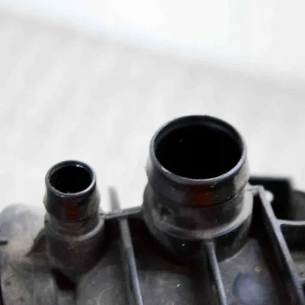 Colector de admisión Ford OEM 50989002 Focus III 1.0L image 5