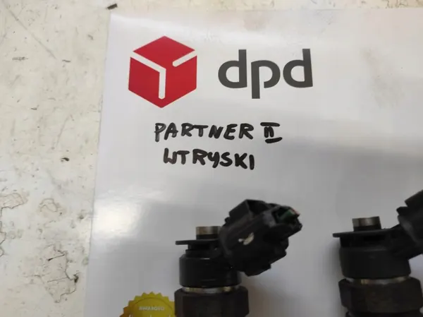 Inyector OEM 0445110340 para Peugeot Partner II 1.6 HDI image 3