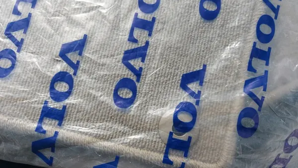 Tapis textiles beiges Volvo XC60 OEM 39800561 image 3