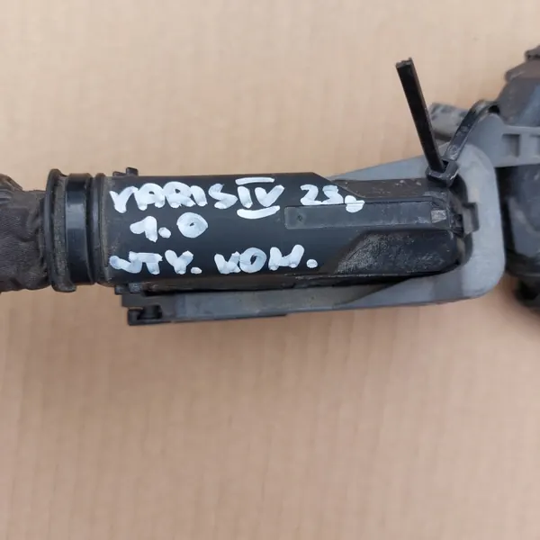 OEM WTYCZKI KOSTKI KOMPUTERA pour Toyota Yaris IV image 5