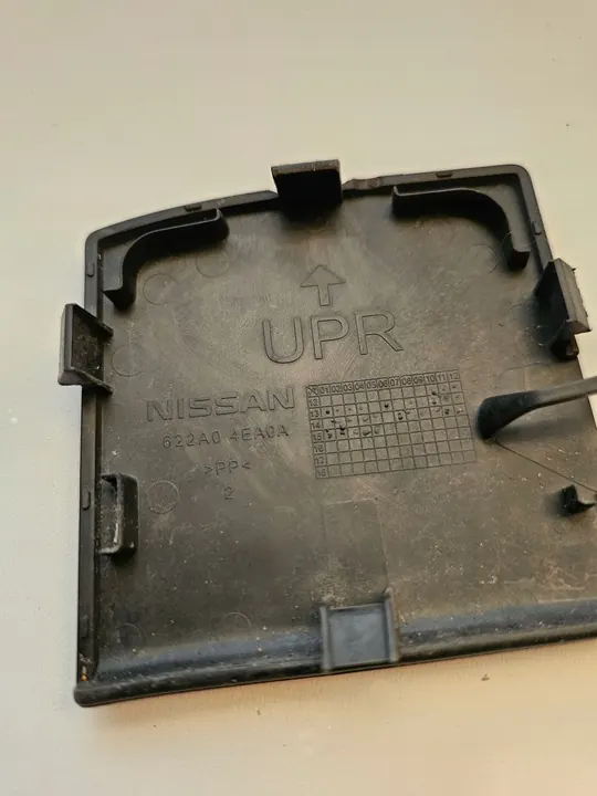 Copertura del gancio di traino anteriore Nissan Qashqai 2013-2017 image 3