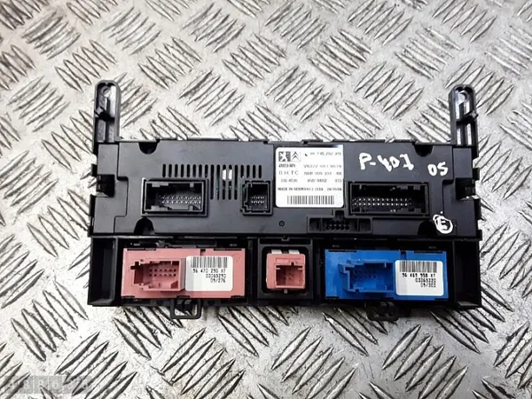 Module de contrôle AC Peugeot 407 OEM 96715292xn image 3