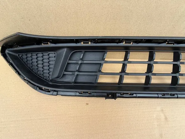 HYUNDAI I10 III Griglia Centrale Paraurti Anteriore image 3