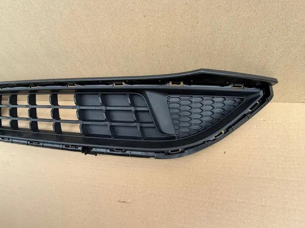 HYUNDAI I10 III Griglia Centrale Paraurti Anteriore image 5