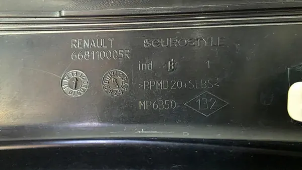 Ylä tuulilasin tiiviste OEM 668110005R Scenic III image 8