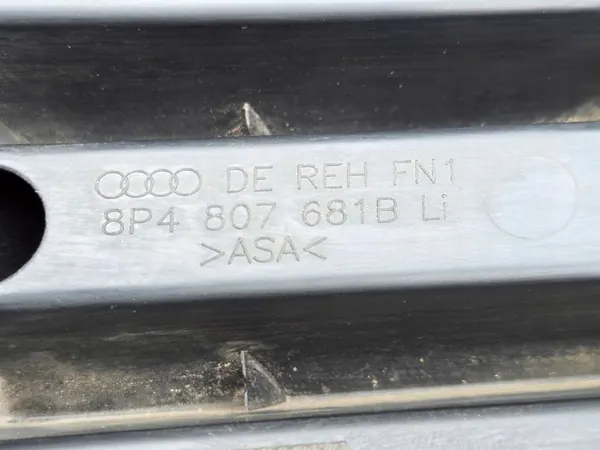 Rejilla de parachoques delantera AUDI A3 8P izquierda 8P4807681B image 6