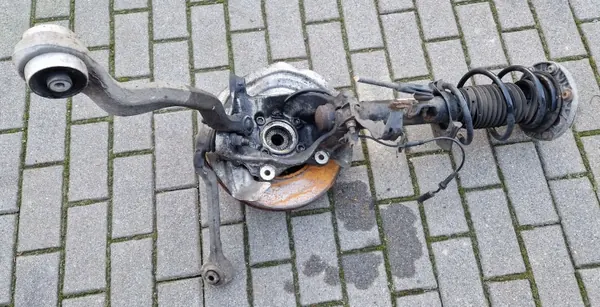 OEM 6859004 Rechter MacPherson-veerpoot voor BMW 4 F32 image 5