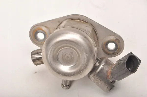 BRANDSTOF POMP MERCEDES A-KLASSE W176 AMG A45 A1330700001 image 8