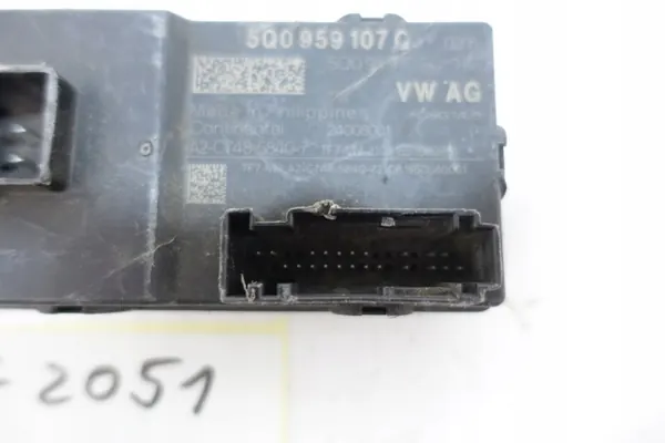 Módulo de porta-malas elétrico VW Passat B8 OEM 5Q0959107Q image 3
