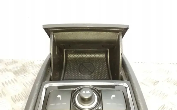 OEM 3T0857289A Achter tunnel asbak voor Skoda Superb image 3