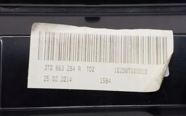 OEM 3T0857289A Achter tunnel asbak voor Skoda Superb image 6