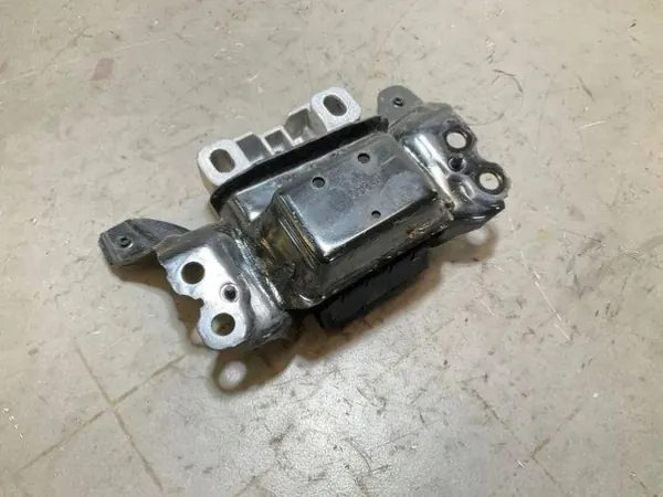 Support moteur OEM 5Q0199555BD pour VW/Audi image 3