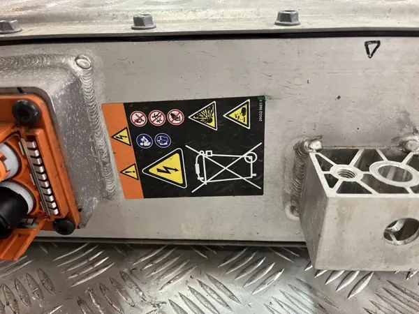 Bateria OEM 295102176R 1Ah para Renault Austral image 7