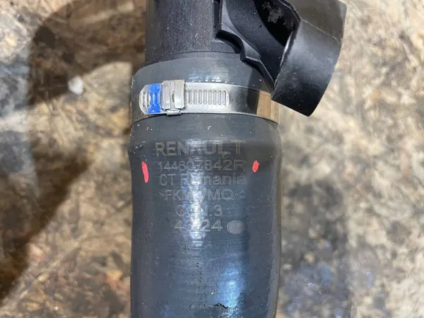 Renault Arkana 20- Intercooler Luftschlauch image 8