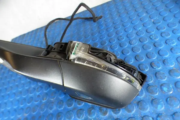 OEM 3V0857933 Vänster sidospegel för Skoda Superb III image 4