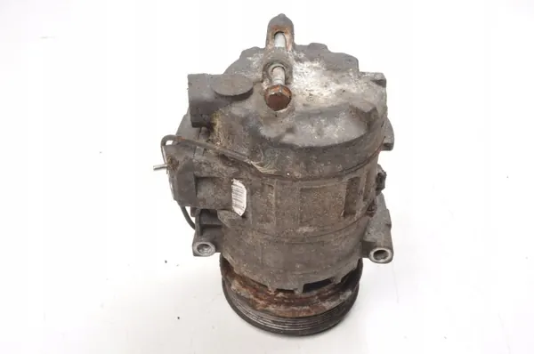 Compresseur A/C Porsche OEM 99612601152 - Boxster 986 2.7 image 4