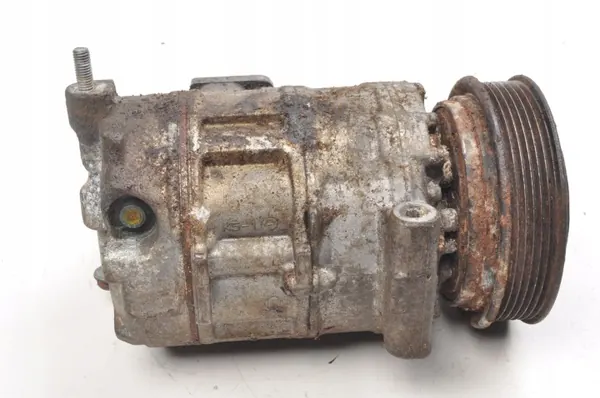 Compresseur A/C Porsche OEM 99612601152 - Boxster 986 2.7 image 8
