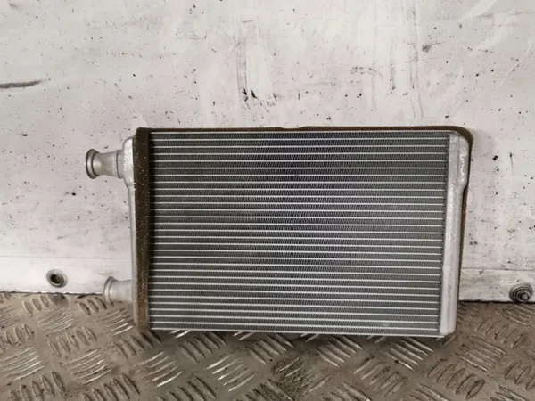 Chrysler Lämmitysydin OEM FBZ9318 - Käytetty image 2