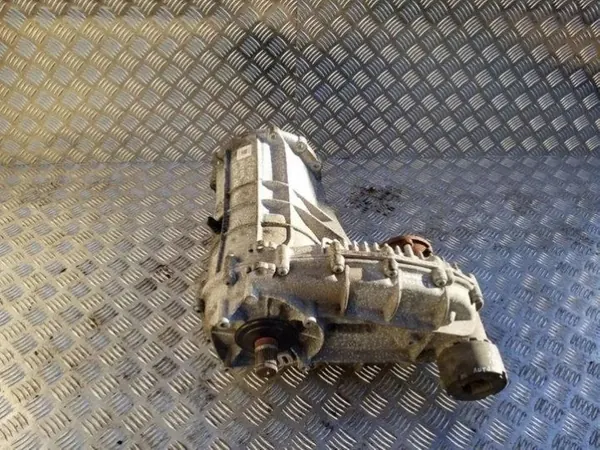 Audi Q7 Verteilergetriebe OEM 0BU341010N - Gebraucht image 3