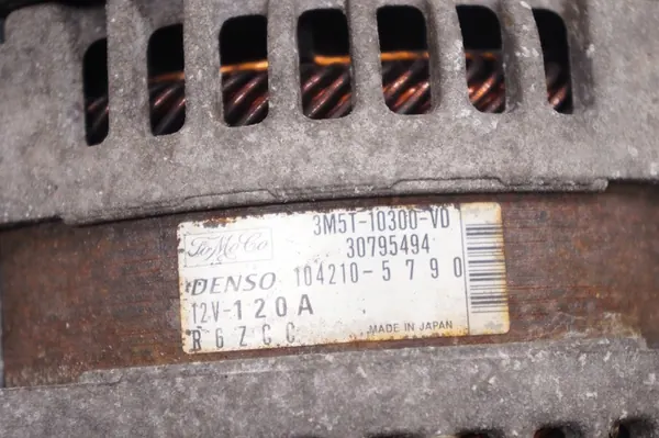 VOLVO C30 S40 II C70 V50 Vaihtovirtageneraattori image 4