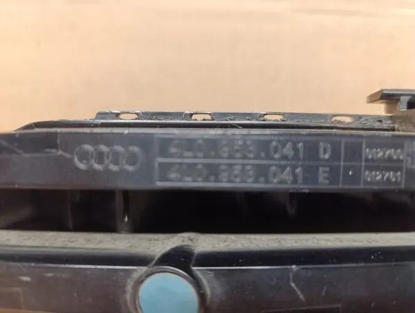OEM 4L0953041D Vänster DRL-ljus för Audi Q7 image 6