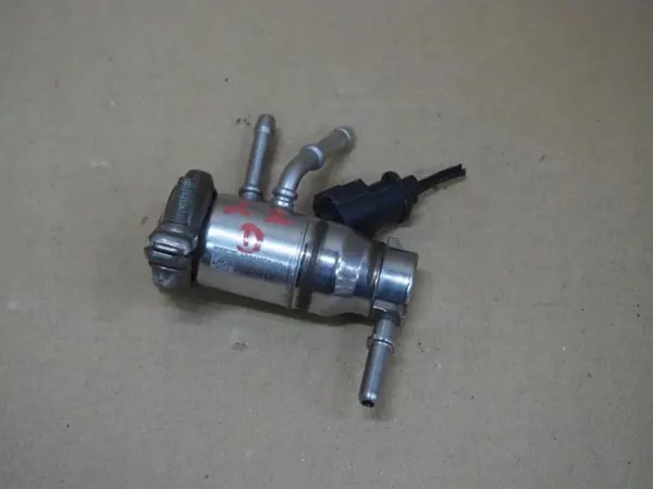 Inyector AdBlue OEM 55283227 para Alfa Romeo 2.2 D image 2