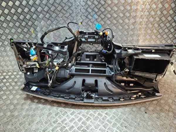 Panneau de console OEM S26282833 pour Peugeot 208 II 2019- image 10