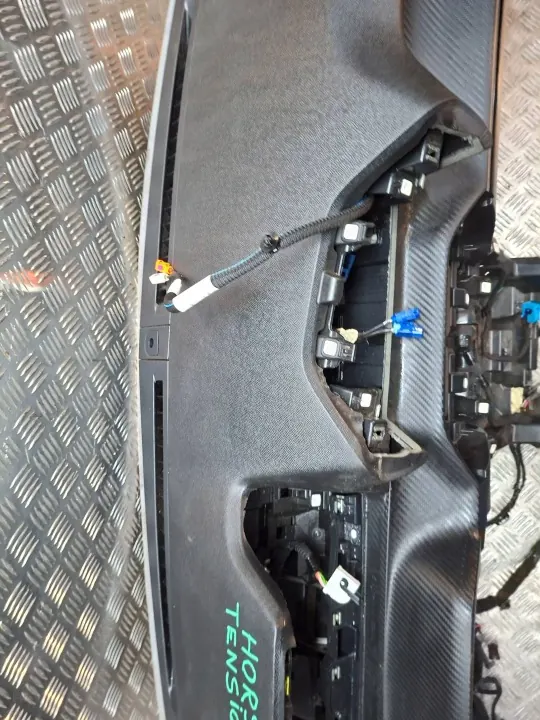 Panneau de console OEM S26282833 pour Peugeot 208 II 2019- image 4