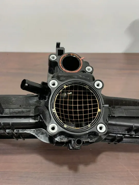 Colector de admisión Subaru OE OEM FBZ27200 - Usado image 7