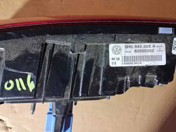 VW GOLF 8 VIII Luz Trasera Derecha 5H0945308A image 4