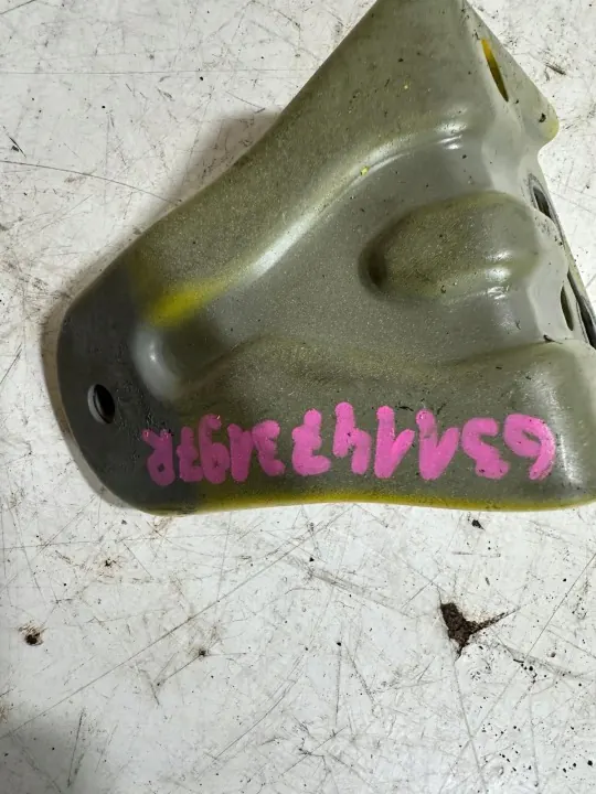 Renault 5 E-Tech Schokdemperbevestiging OEM 6311743197R image 3