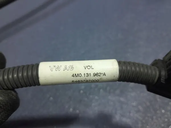 Audi OE AdBlue-johto OEM 4M0131962A - Käytetty image 4