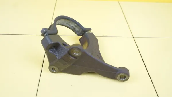 Motorsteun Ford OE IQJA 8V51-3K305-AB Gebruikt image 3