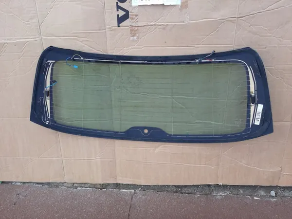 Mercedes 2057400157 Takaikkuna Farmari OEM Käytetty image 4