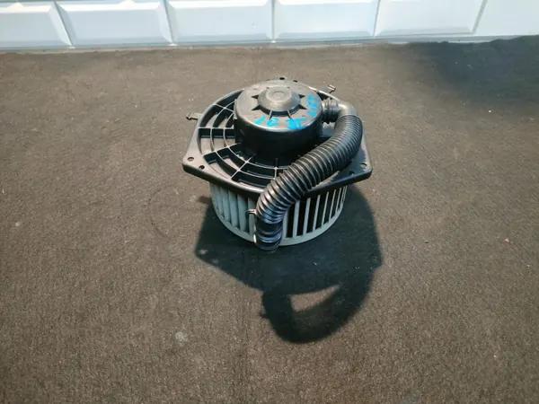 Verwarmingsventilator OEM 8400004 Renault Laguna III image 2