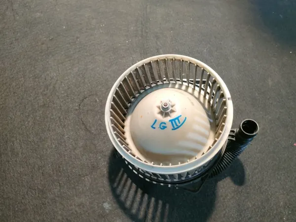 Verwarmingsventilator OEM 8400004 Renault Laguna III image 6