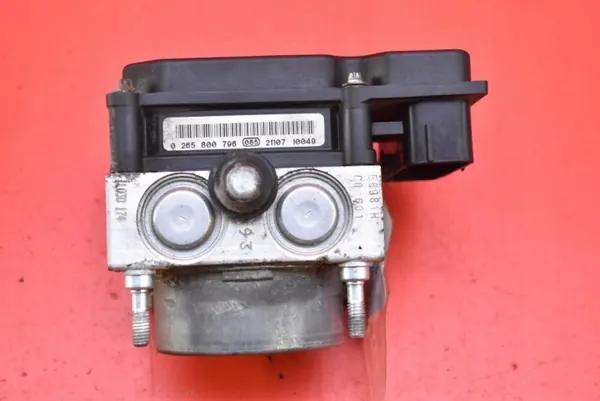 Pompe ABS OEM 13282282 pour Opel Corsa D 1.2 image 6