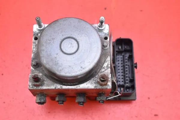 Pompe ABS OEM 13282282 pour Opel Corsa D 1.2 image 7