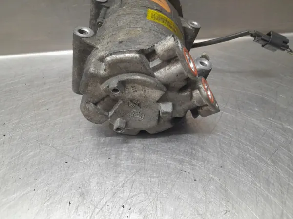 Compresseur AC VOLVO FORD 1.6 TDCI 3M5H19D629-KG image 4