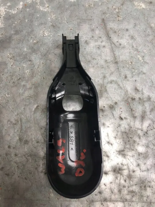 Sisäpeilin kotelo Mercedes OEM A1698220035 image 4