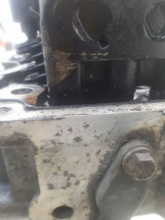 Mercedes-Benz motorcilinderkop OEM R2660160401 image 10