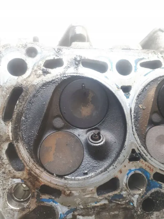 Mercedes-Benz motorcilinderkop OEM R2660160401 image 7