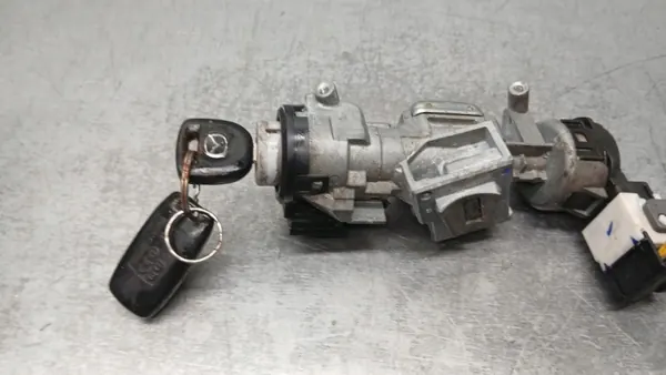 Begagnad Mazda OE stator 3M51-3F880-AB 1.6CITD image 5