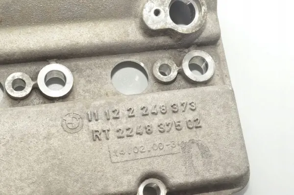 BMW OE 2248373 Ventildeckel - Gebrauchter Zustand image 5