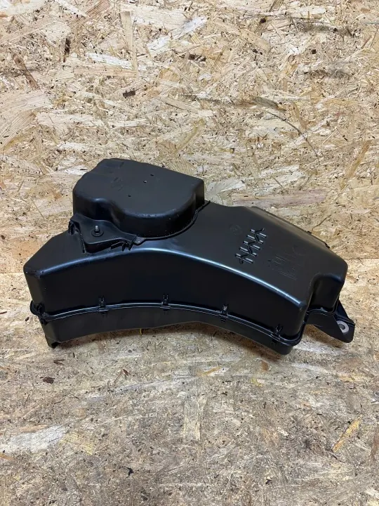 Tanque & Bomba AdBlue OEM JB3G5J228AE Ford - Usado image 2