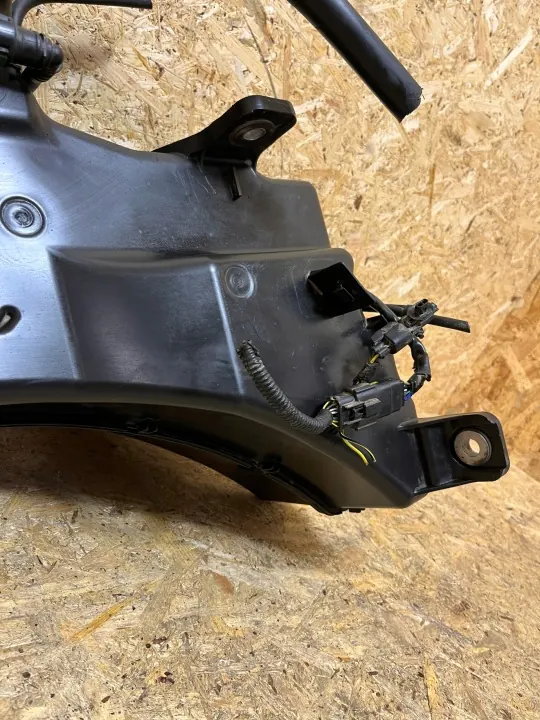 Tanque & Bomba AdBlue OEM JB3G5J228AE Ford - Usado image 6