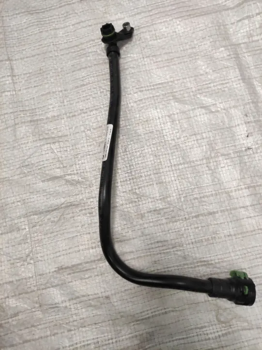 Conducto de aceite BMW OEM 8602296 para G11 G12 G30 G32 image 2