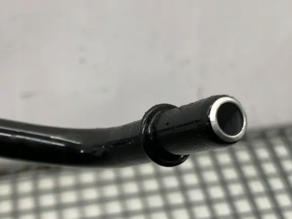 Conduta de combustível OEM 7356587 - Usado image 3