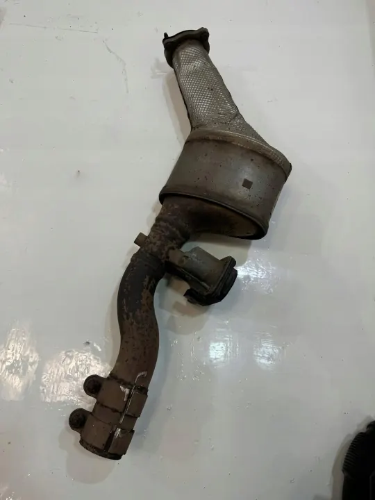 Katalysaattori OEM 8W0254400E Audi A4 B9:lle image 2