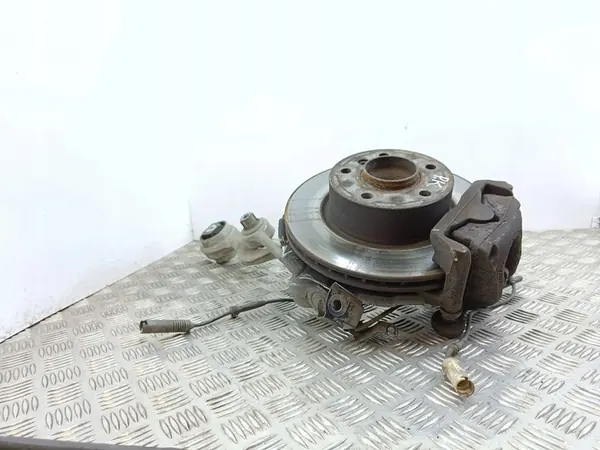 BMW 1 E81 E87 2009 Mozzo ruota anteriore image 2